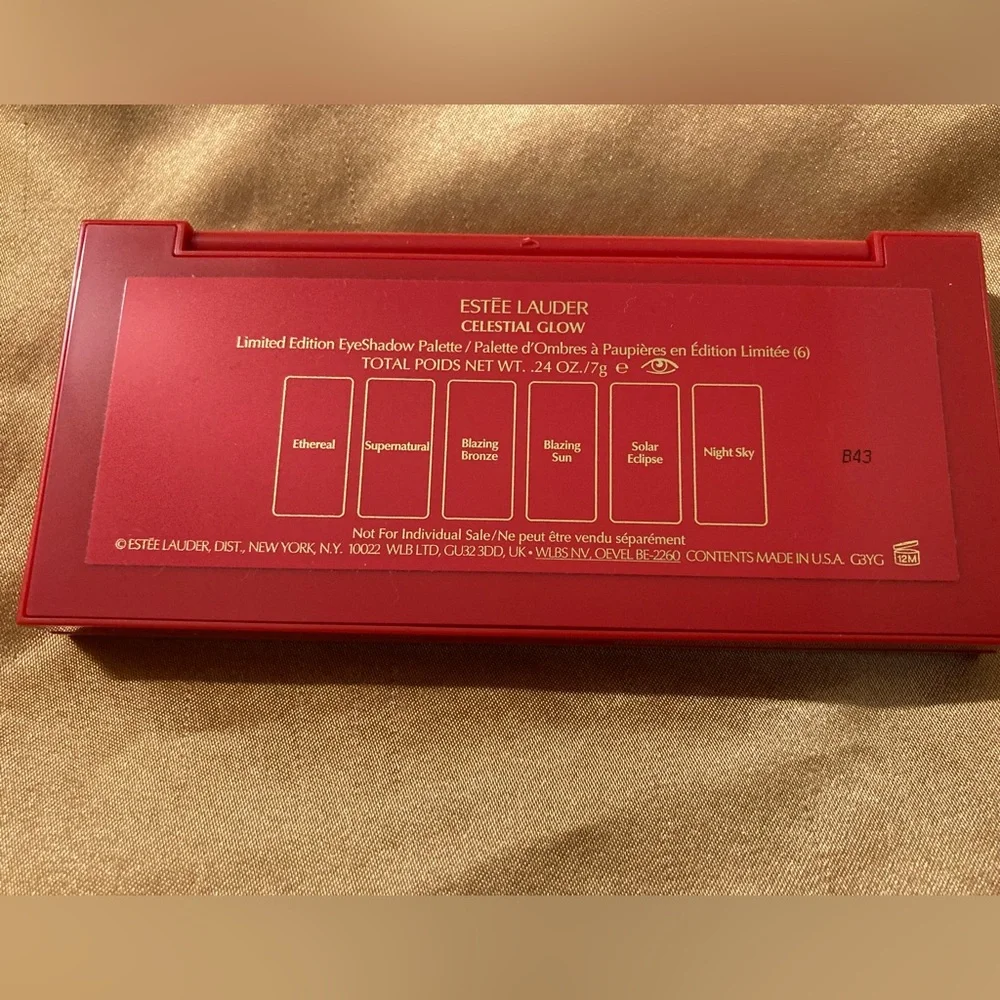NWOT Estee’ Lauder - Brand New Celestial Glow Limited Edition EyeShadow Palette. - Picture 3 of 4